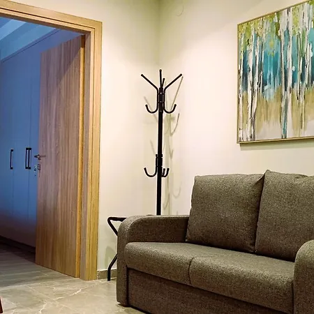 Pyrgiou Aparthotel