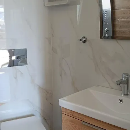 Aparthotel Pyrgiou