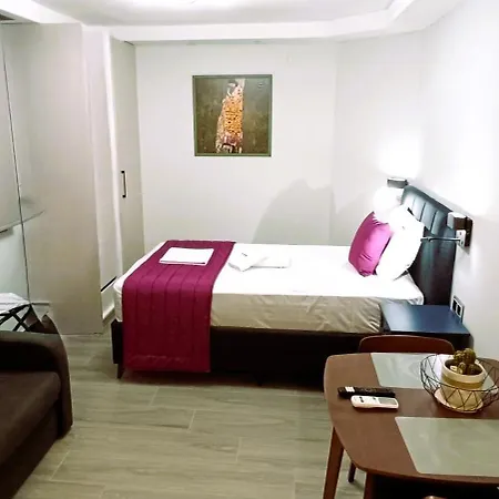 Lägenhetshotell Pyrgiou 4*